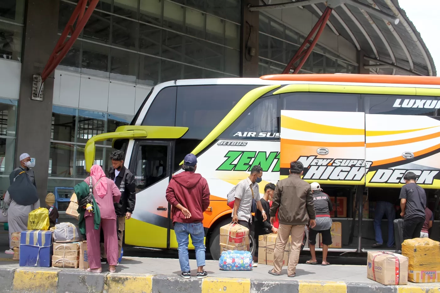 10 Terminal Bus Besar di Pulau Jawa dan Rute Layanannya, Cek Barangkali Butuh untuk Liburan