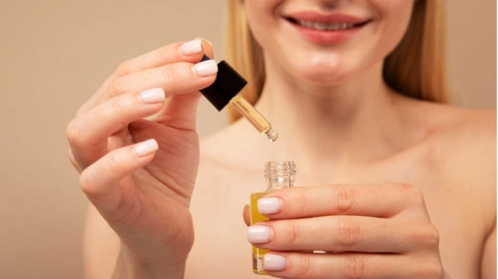 5 Rekomendasi Serum Kolagen Lokal untuk Usia 40-an, Harga Mulai Rp20 Ribuan