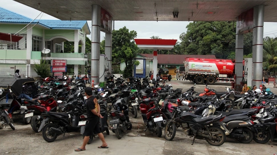Pengamat Desak Aparat Tindak Penimbun BBM di Wilayah Terdampak Bencana