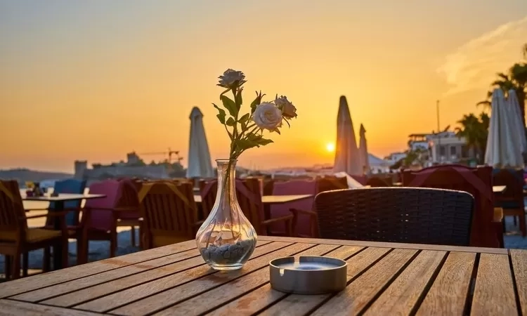 Mau Nongkrong di Semarang? Ini 10 Tempat Hits buat Sore sampai Malam!