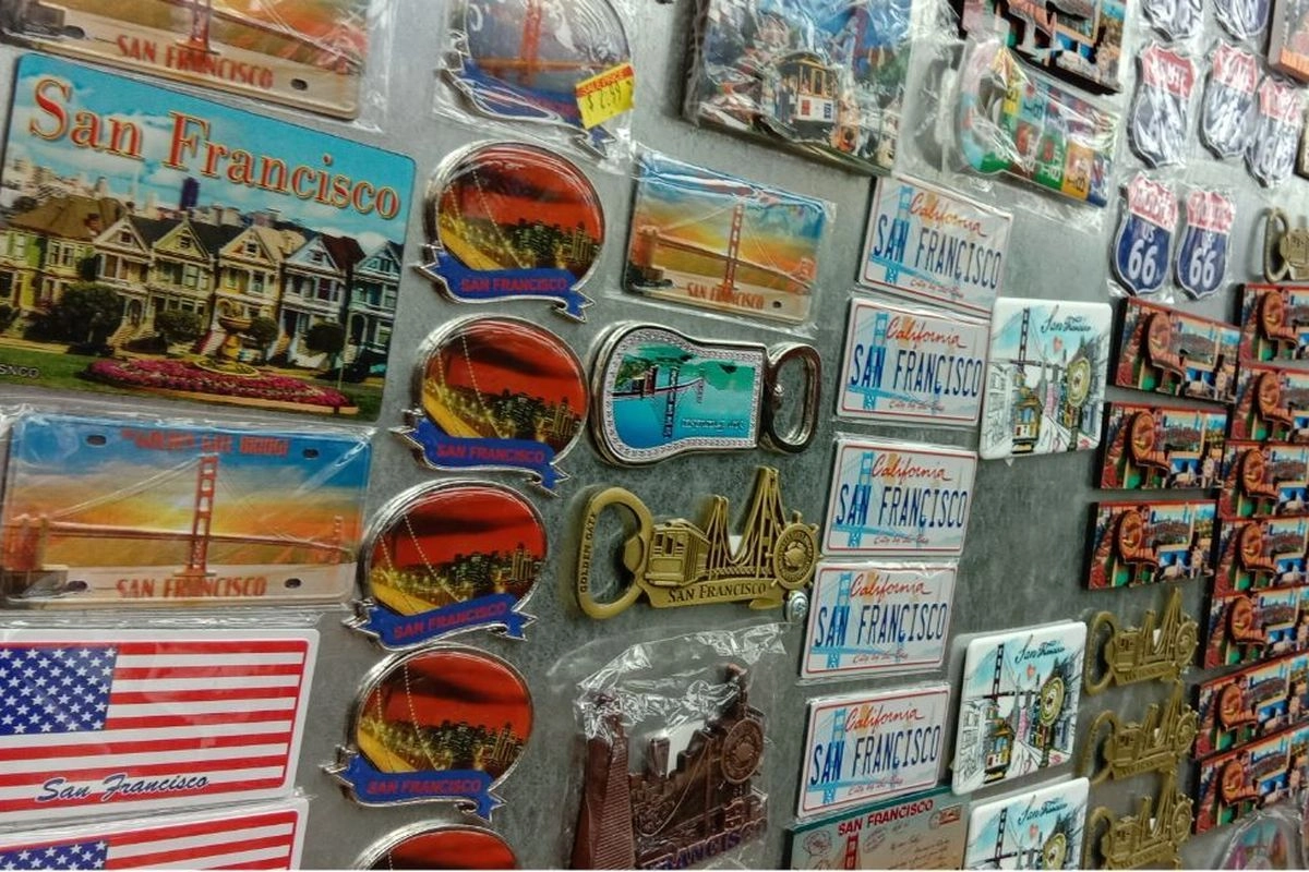 Magnet Kulkas Jadi Suvenir Favorit Wisatawan, Ternyata Ini Sebabnya