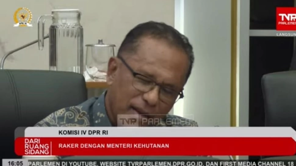 Rapat Panas di DPR: Anggota Komisi IV Minta Menhut Raja Juli Mundur soal Penanganan Bencana Sumatra