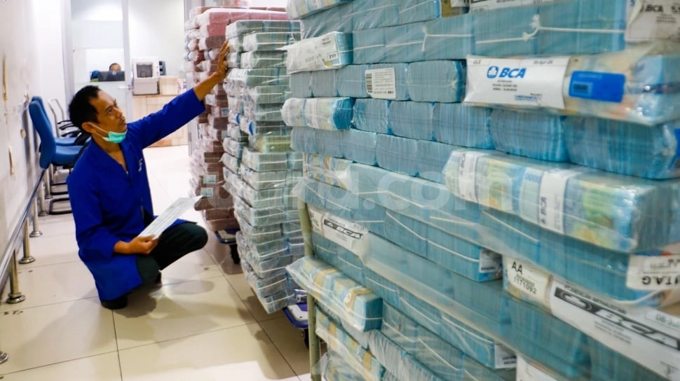 Rupiah Lemah Pagi Ini di Level Rp 16.665 per USD