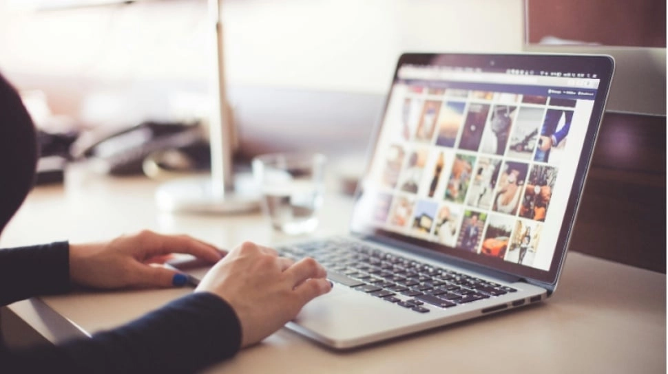 Tutorial Mendesain Brosur yang Menawan: Begini Trik Sederhana Pakai Microsoft Word