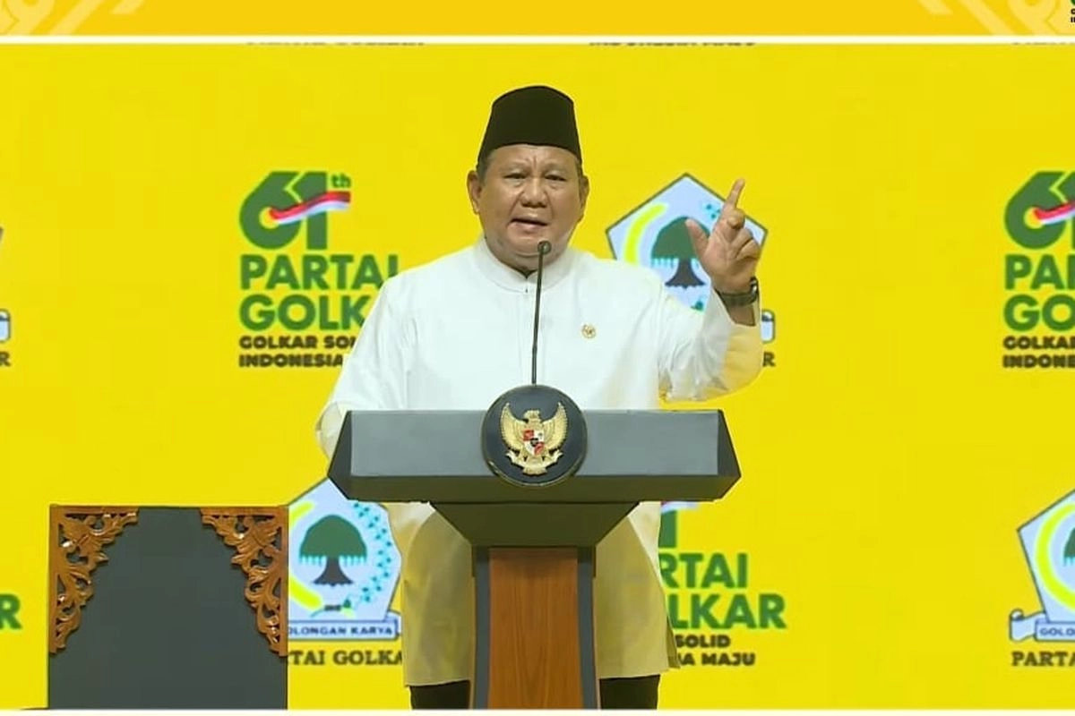 Saling Puji Prabowo dan Bahlil di Hari Ulang Tahun Golkar