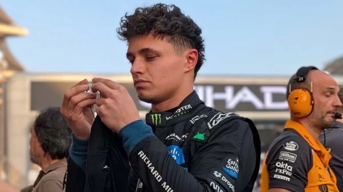 Emosi Lando Norris Saat Dinobatkan Sebagai Juara Dunia F1 2025