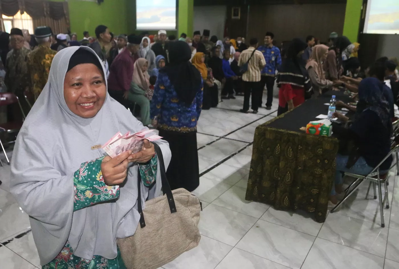 Kriteria Penerima BSU Ketenagakerjaan Rp 300 Ribu per Bulan, Cair Bulan ini?