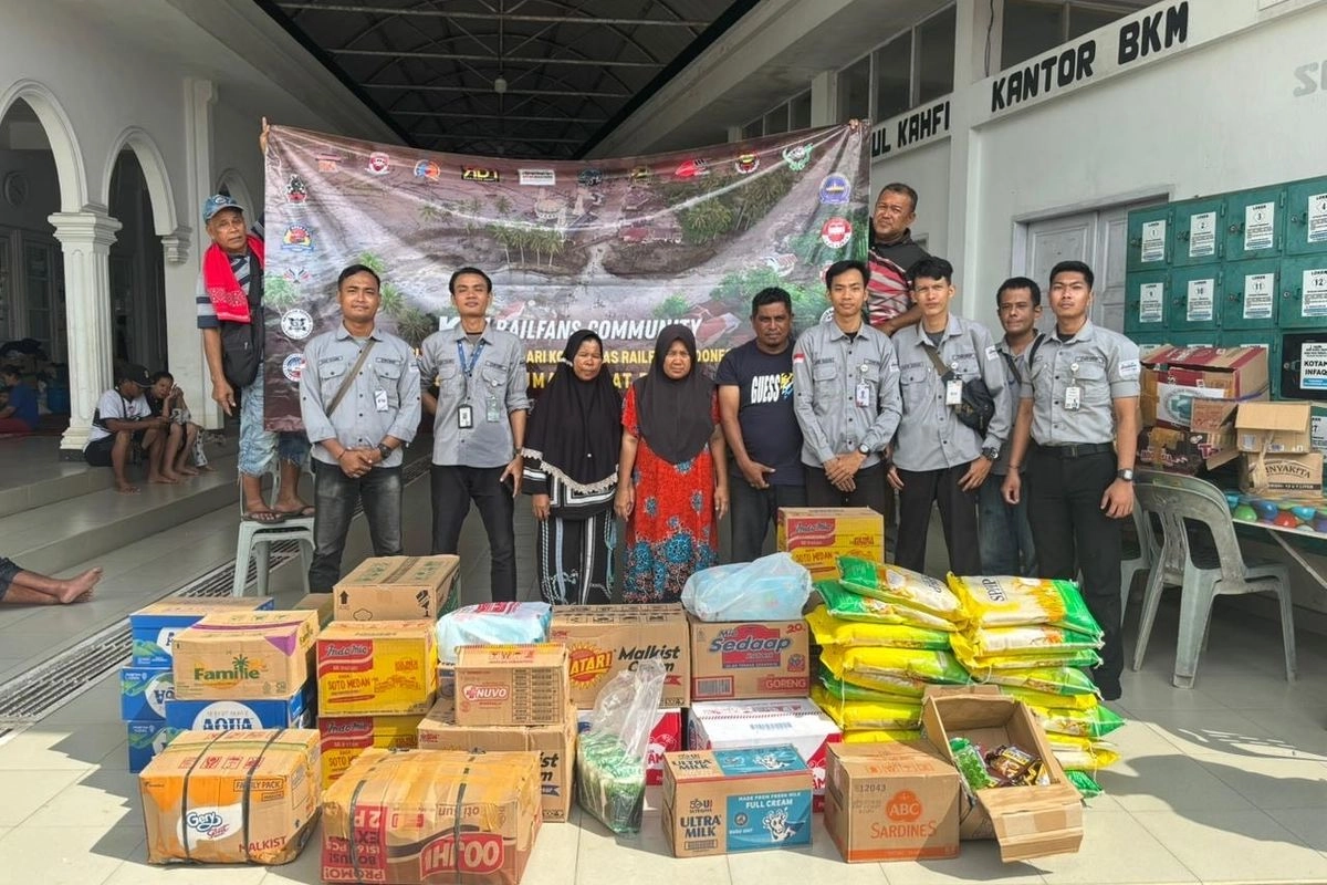 Railfans Indonesia Galang Donasi untuk Korban Banjir Bandang di Sumatera Utara