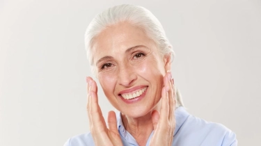 6 Sabun Cuci Muka dengan Kolagen agar Kulit Tetap Kenyal dan Awet Muda