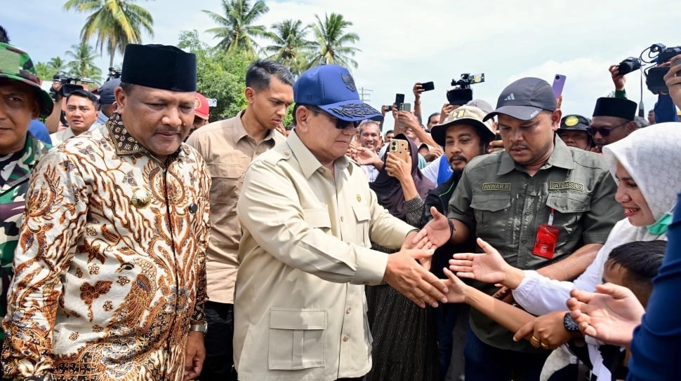 Presiden Prabowo Hapus Utang KUR Petani Korban Banjir dan Longsor di Sumatra