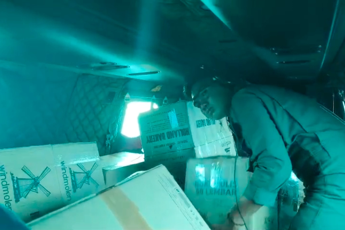 Kepala BNPB Pastikan Distribusi Bantuan ke Sumatera Tak Lagi Dilempar dari Helikopter