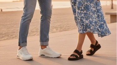 7 Produk Skechers yang Lagi Diskon di Sports Station, Mulai Rp200 Ribuan Saja