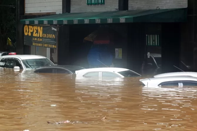 5 Bagian Mobil yang Wajib Dicek Usai Servis Pasca Terendam Banjir