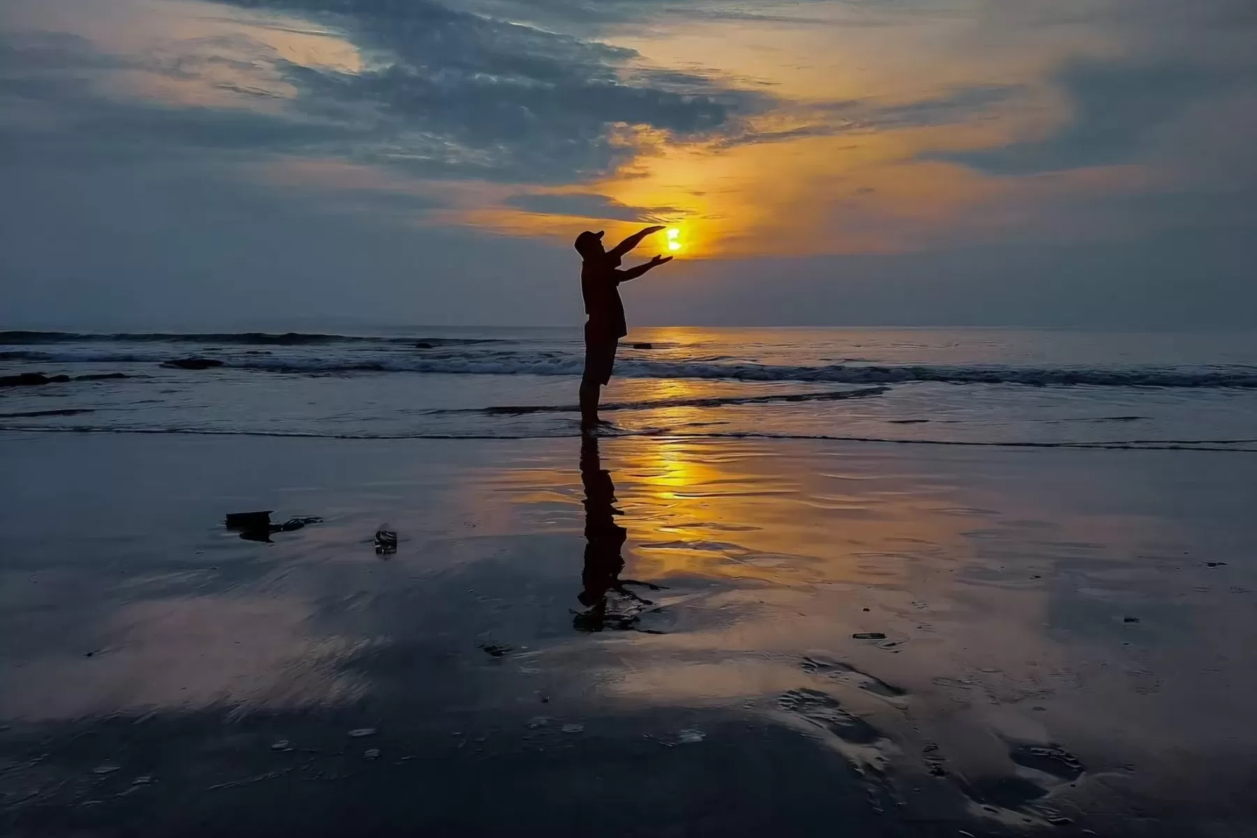 Ini 10 Pantai Cantik di Jawa Barat yang Wajib Dikunjungi untuk Liburan yang Mengesankan