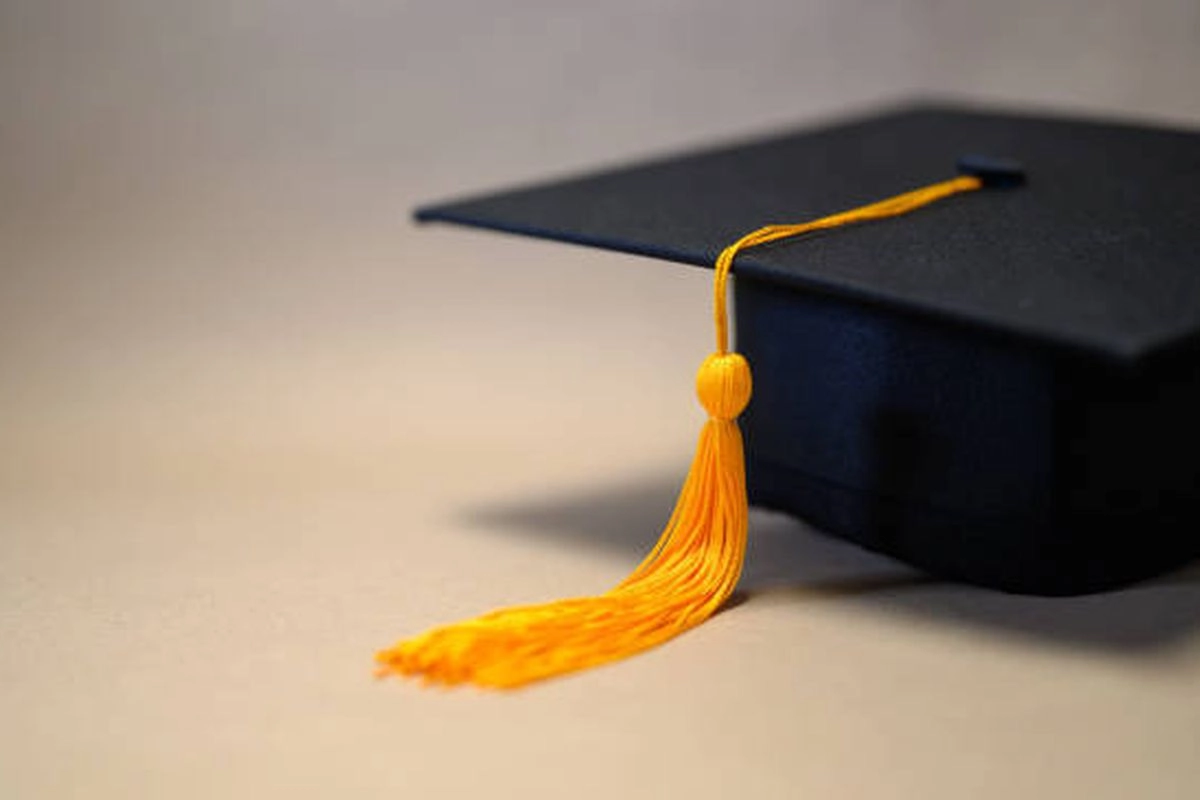 Ketika Toga Beralih Fungsi, Jadi Pakaian Seremonial Wisuda Kelulusan KPM PKH