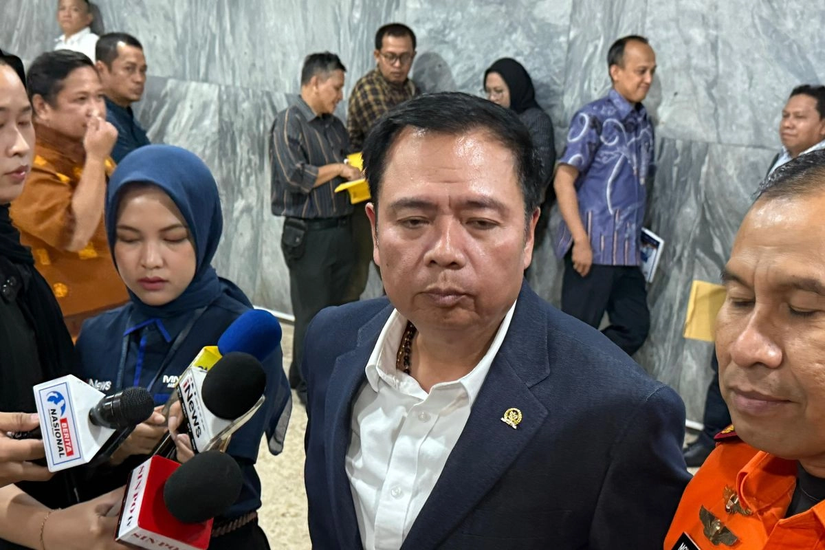Pimpinan Komisi V DPR Usul Dana MBG yang Tak Terserap Dialihkan untuk Bencana Sumatera