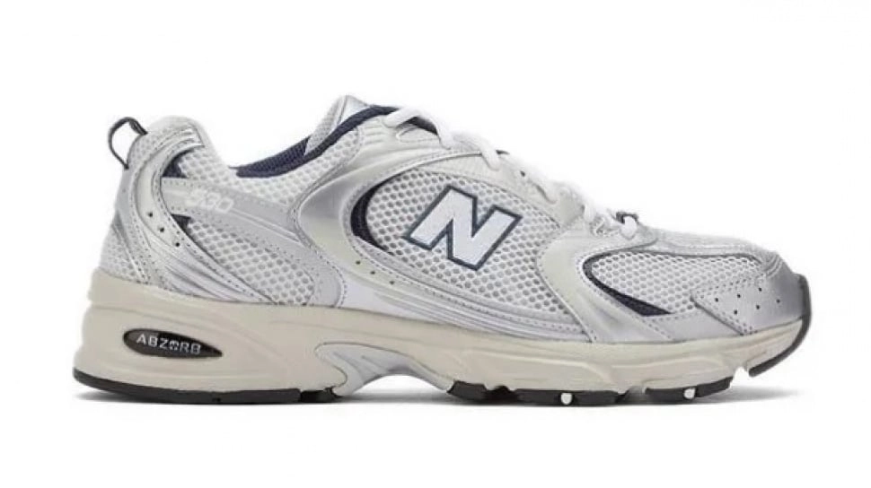 5 Sepatu Lokal Senyaman New Balance 530 Ori: Kualitas Setara, Mulai Rp300 Ribuan