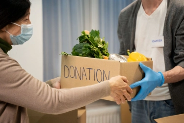 Izin Donasi Kala Bencana, Antara Kebutuhan Korban dan Administrasi