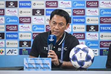 Kata Pelatih Bangkok United Usai Gagal Kudeta Persib di Puncak Klasemen ACL 2