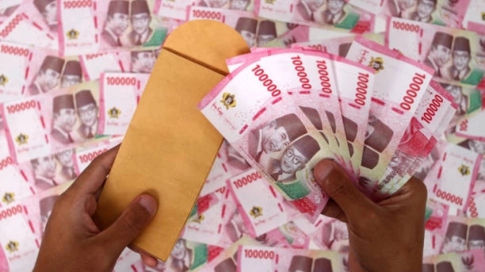 Apa Itu Uang Kartal? Kenali Contoh dan Bedanya dengan Uang Fiat