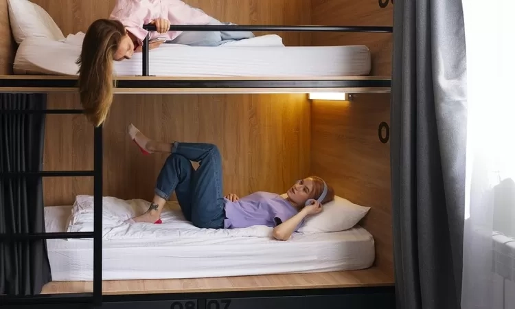 Mau Menginap Dekat Akses Kereta? Ini 15 Hotel Terbaik di Sekitar Stasiun Bandung