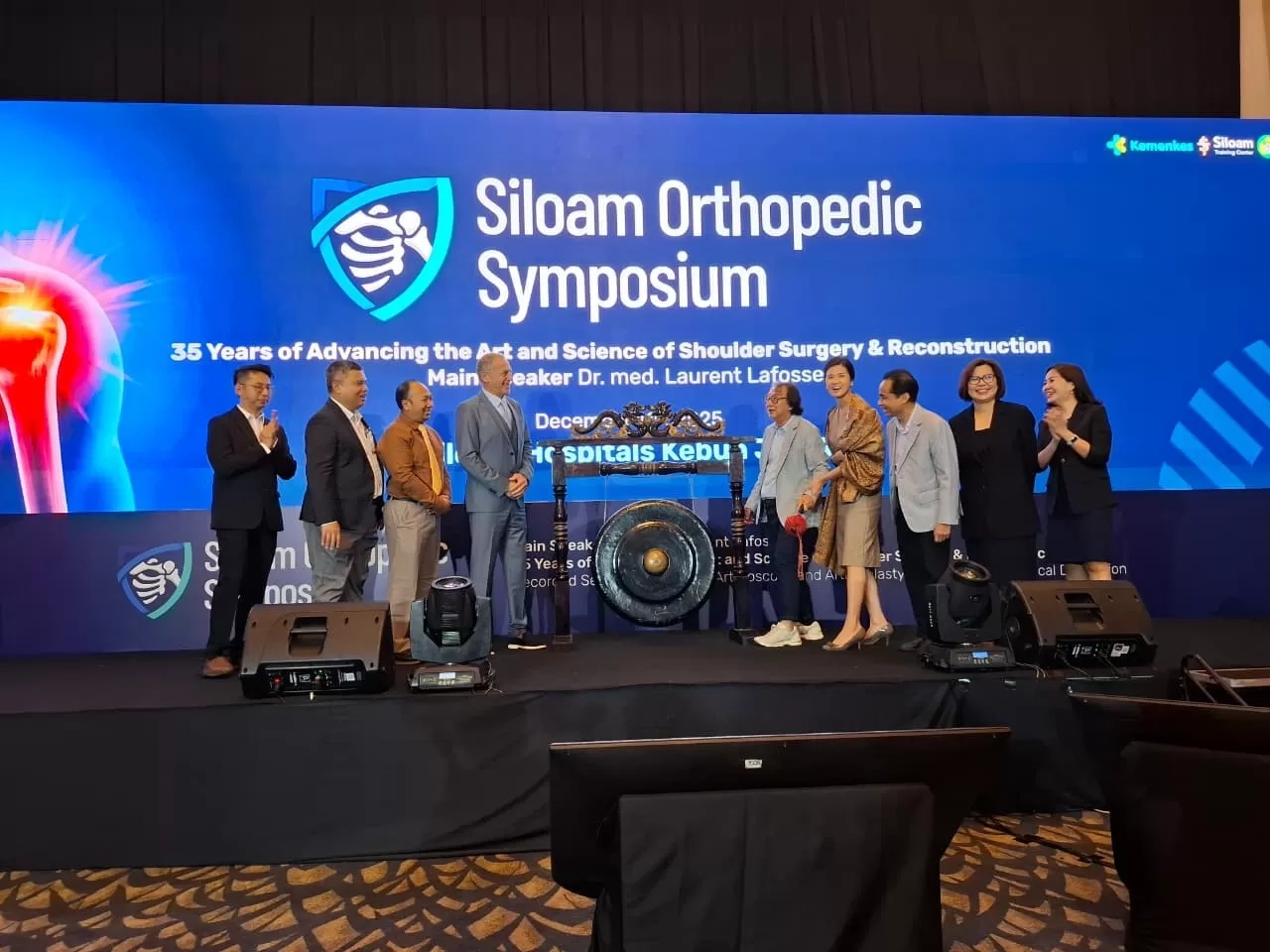 Pelatihan Langsung Soal Ortopedi, Ahli Bedah Bahu Kelas Dunia dr. Laurent Datang untuk Pertama di Indonesia