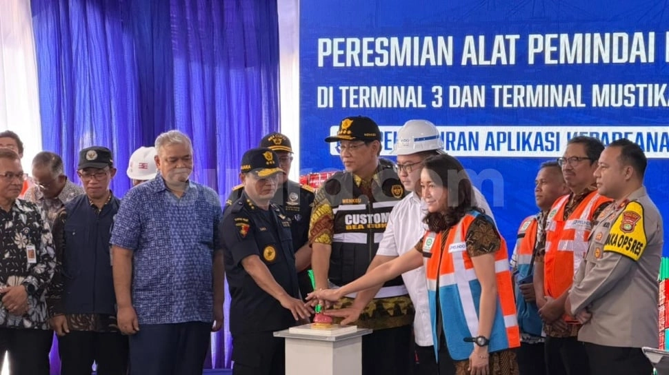Purbaya Resmikan 3 Teknologi AI Canggih di Pelabuhan, Biar Kerja Bea Cukai Tak Lagi Lambat