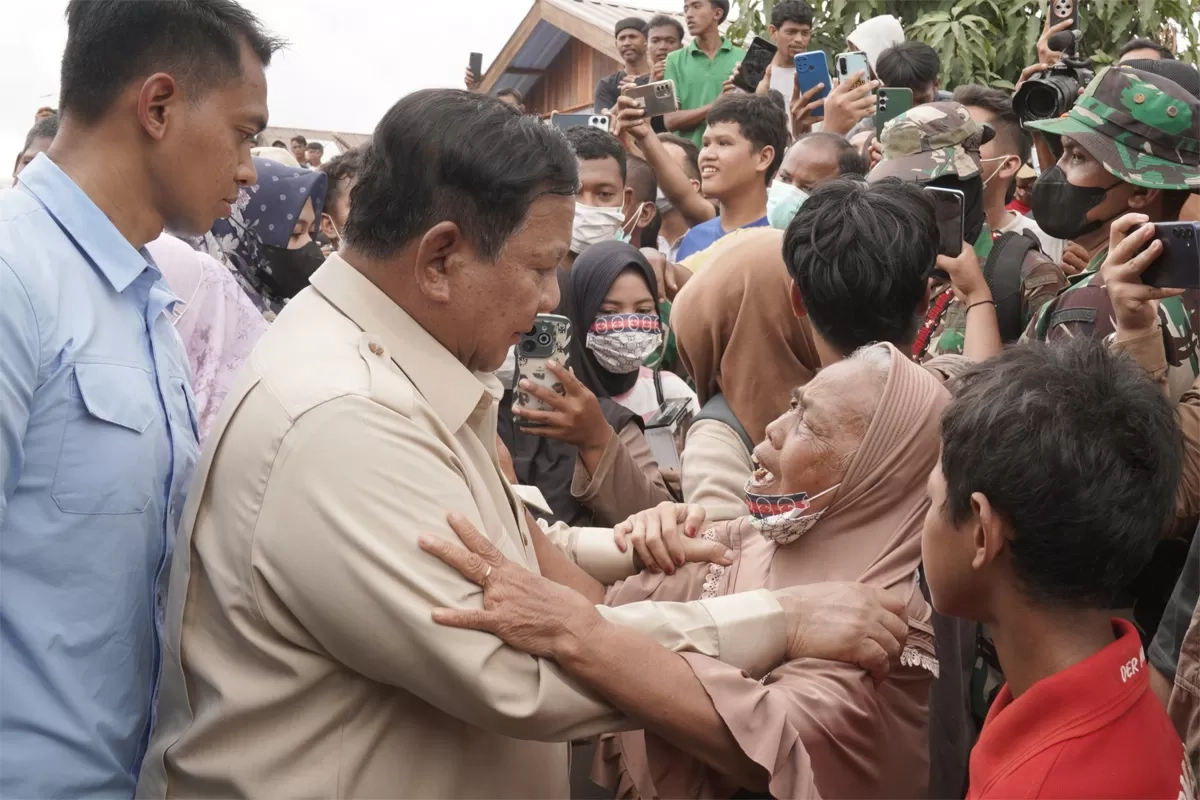 Datang Langsung ke Aceh Usai Dinas Luar Negeri, Prabowo Dinilai Beri Dukungan Psikologi untuk Korban Banjir