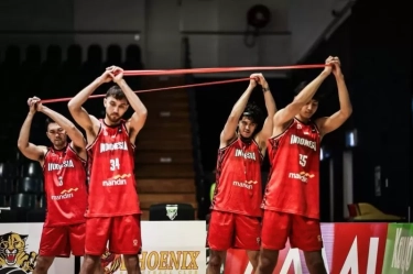 Double-double Derrick Michael Antar Timnas Basket Indonesia Gebuk Myanmar 114-35