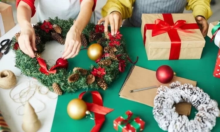 Kamu Pecinta DIY? Berikut 7 Ide Kerajinan Natal yang Mudah Dibuat