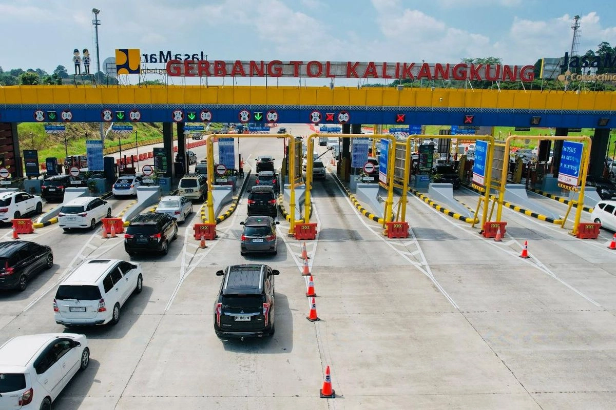 Diskon Tarif Tol Trans Jawa Desember 2025: Jakarta–Semarang Jadi Rp 345.850