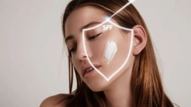 7 Sunscreen Anti Aging untuk Ibu Rumah Tangga agar Wajah Awet Muda