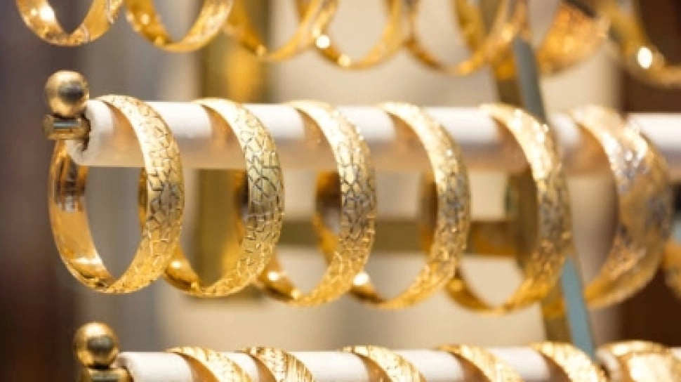 Hari Minggu Diwarnai Pelemahan Harga Emas di Pegadaian, Cek Selengkapnya