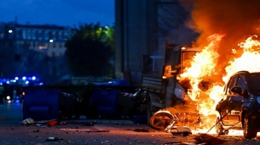 Inter Kudeta AC Milan, Kerusuhan Pecah di Genoa: Mobil Dibakar, Gas Air Mata Ditembakkan