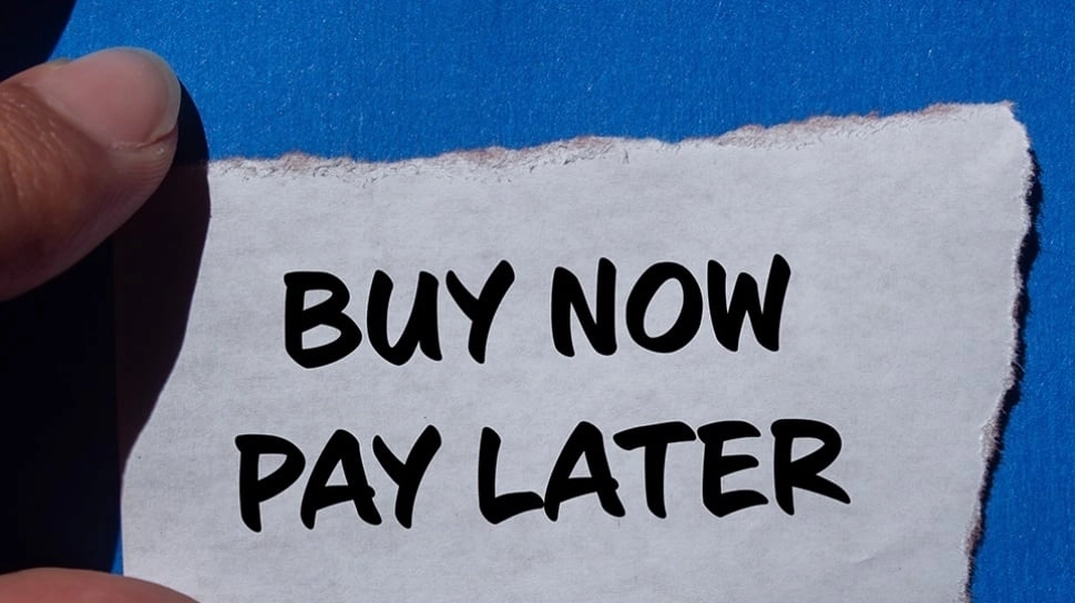 Paylater Melejit, OJK Ungkap NPL Produk BNPL Lebih Tinggi dari Kredit Bank