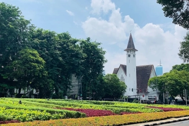 5 Rekomendasi Taman Hijau di Jakarta, Ruang Bernapas di Tengah Hiruk Pikuk Kota​