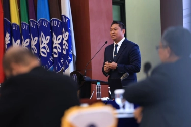 Dengan IPK Sempurna 4,0, Wamentan Sudaryono Bongkar Efisiensi Pupuk hingga 4 Persen