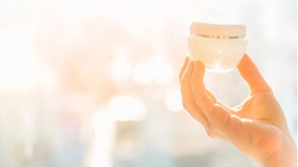 5 Day Cream Anti-Aging SPF Tinggi untuk Wanita Usia 40 Tahun, Lawan Kerutan dan Flek Hitam