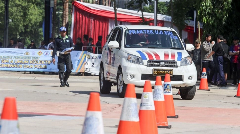 58 Layanan Masyarakat Diusulkan Dicoret dari Keterlibatan Polri, Ada Pembuatan SIM Hingga SKCK