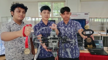 Inovasi Penanganan Bencana di Indonesia, Tiga Pelajar SMA Memperkenalkan Drone Rajawali