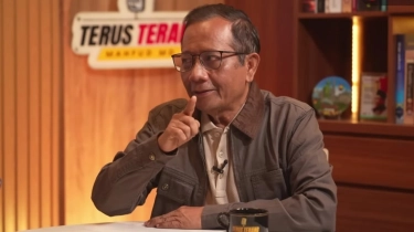 Jangan ke MA, Mahfud MD Dorong Presiden Ambil Alih Pembatalan Perpol Jabatan Sipil Polri