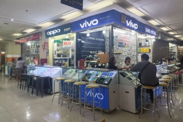 Counterpoint: Pasar Ponsel Global Turun Tahun Depan, Ini Alasannya