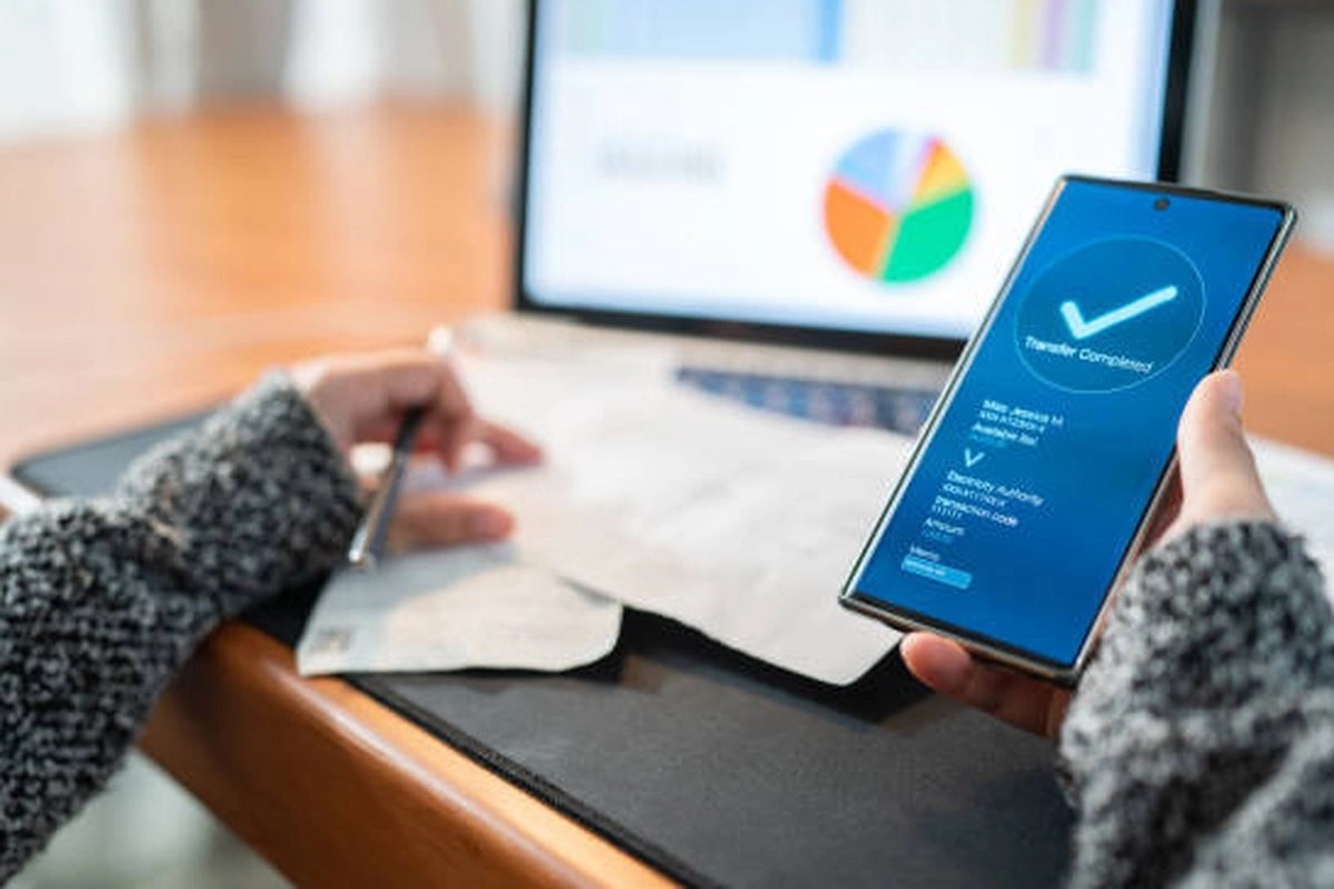 Kebutuhan Apa yang Cocok Dibiayai Pinjol? Ini Kata Perencana Keuangan