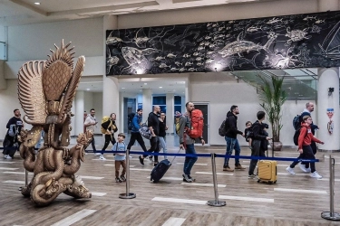 Pemeintah Bidik 17,6 Juta Wisatawan Mancanegara pada 2026, Apa Strateginya?