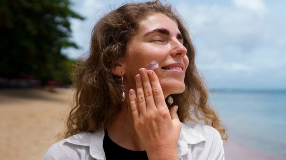 3 Rekomendasi Sunscreen Wardah untuk Kulit Kering, Punya Efek Melembapkan Bonus Wajah Cerah