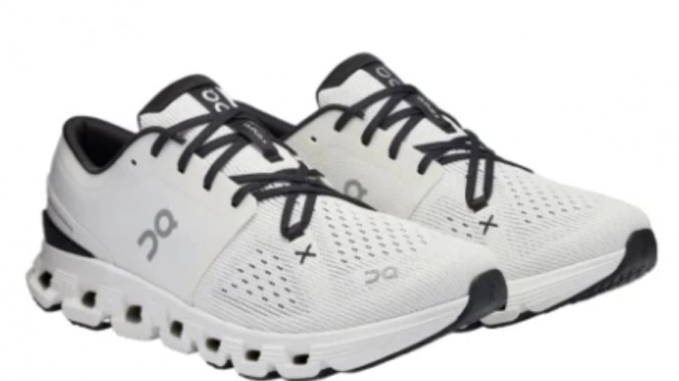 5 Sepatu On Cloud Terbaik untuk Lansia, Nyaman Dipakai Jalan Kaki Maupun Olahraga