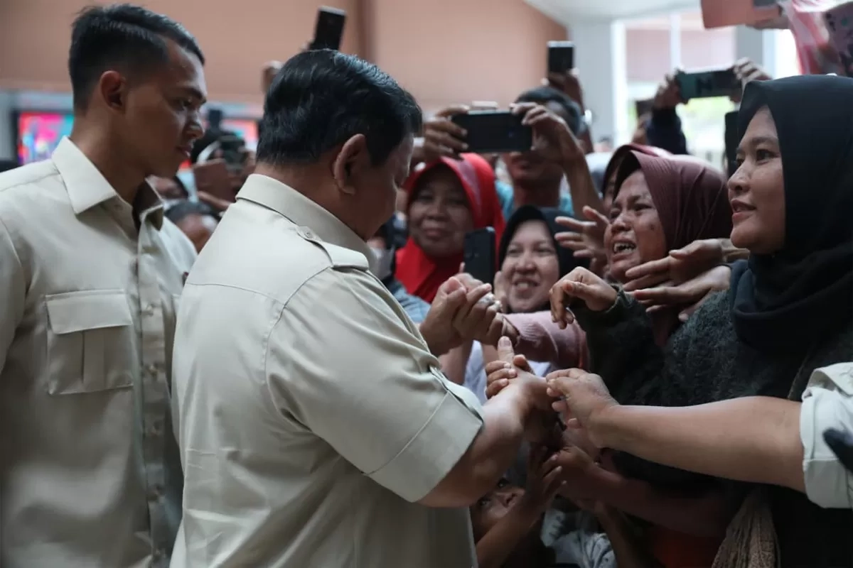 Ibu Siswa Korban Tabrakan Mobil SPPG Terharu Prabowo Jenguk Sang Anak di RS dan Ungkap Perkembangan Pesat