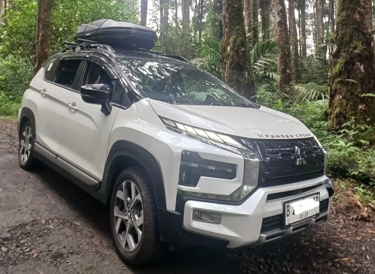 Pasang Roof Box untuk Liburan Nataru, Perhatikan Hal Penting Ini