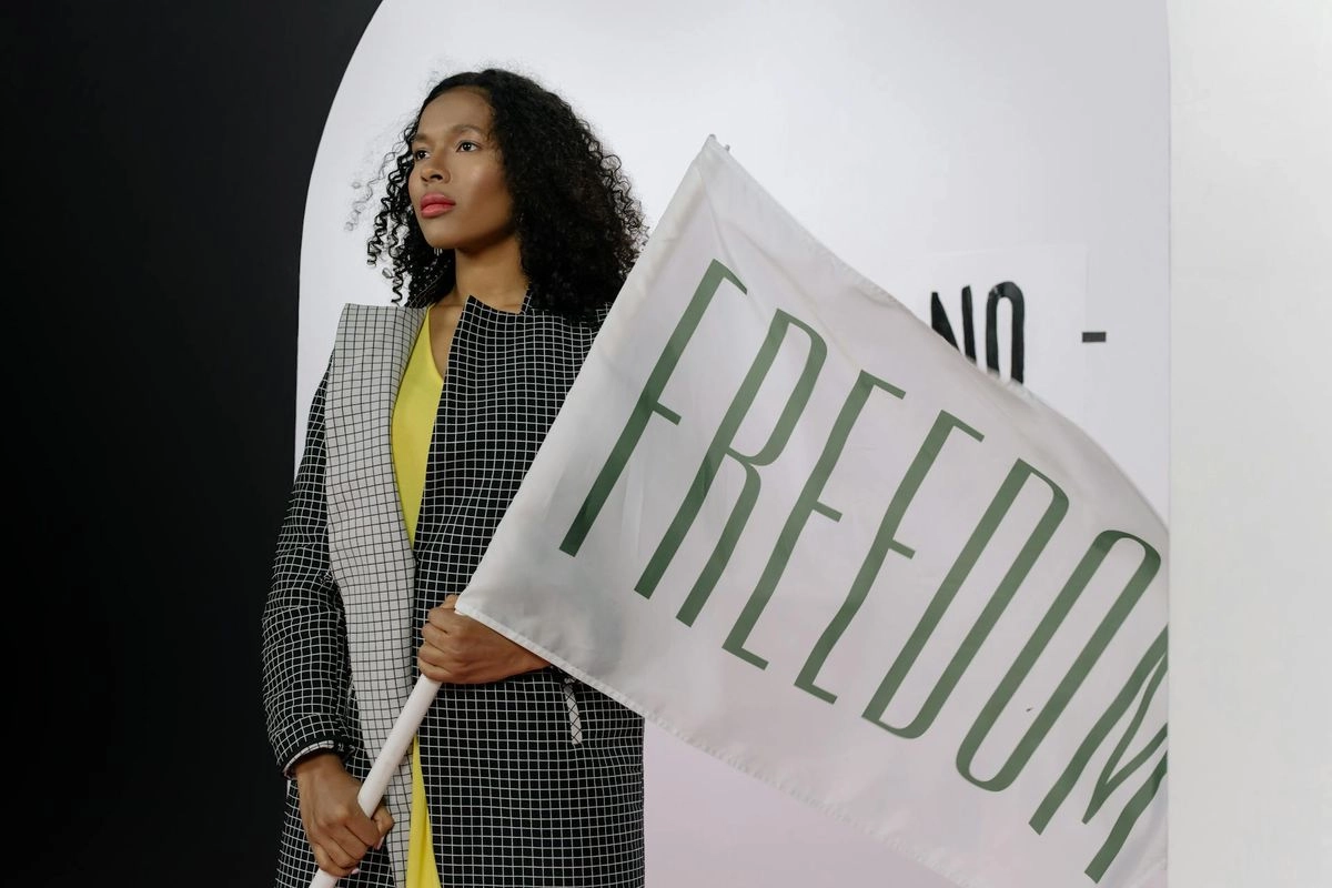 Kaleidoskop Tren Fashion 2025, Statement Style Jadi Kunci Ekspresi Diri