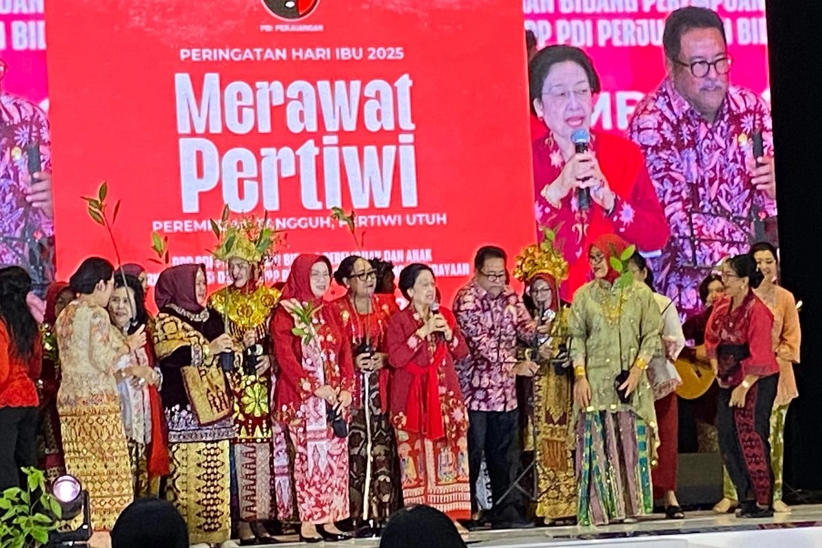 Momen Megawati Diminta Nyanyi, Malah Tantang Pramono Sumbang Rp 2 M untuk Sumatera
